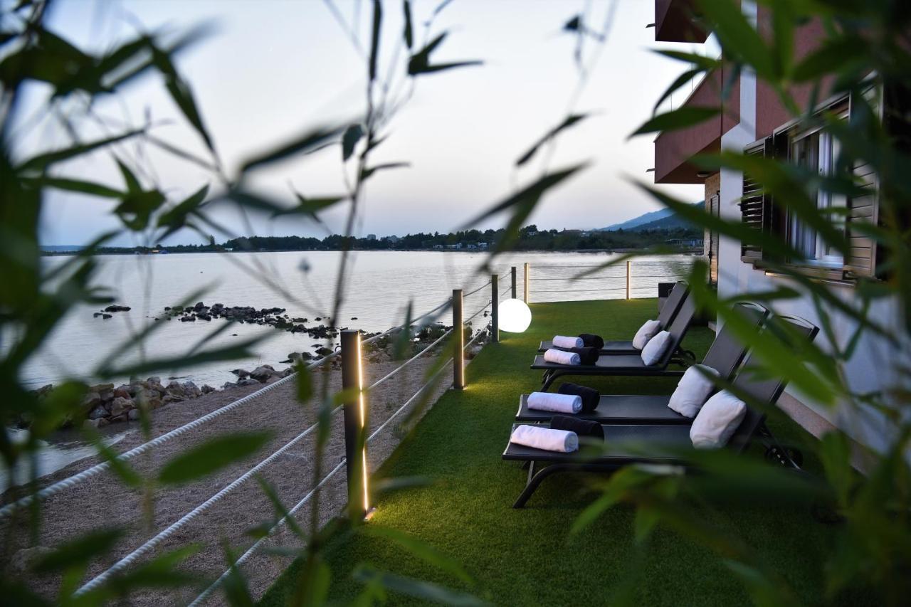 Beach Apartment Paklenica Seline Exterior photo